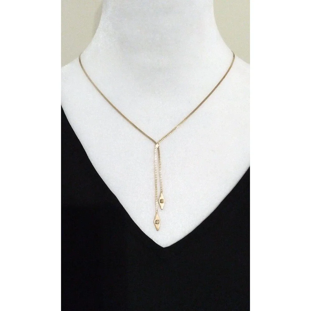 Vintage Avon Lot of 3 (2 Gold Toned Necklaces and a Bracelet)